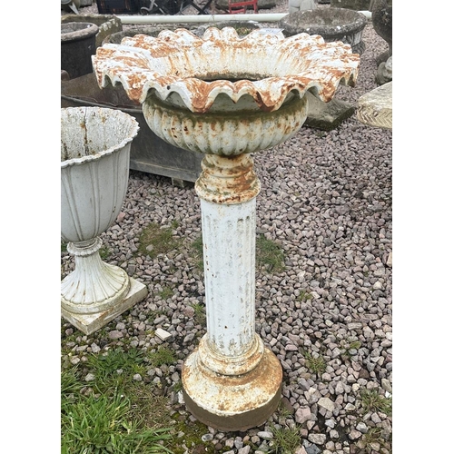 120 - Cast iron birdbath 