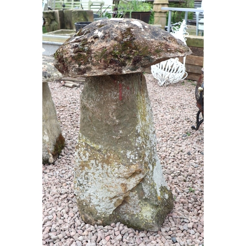 162 - Antique staddle stone