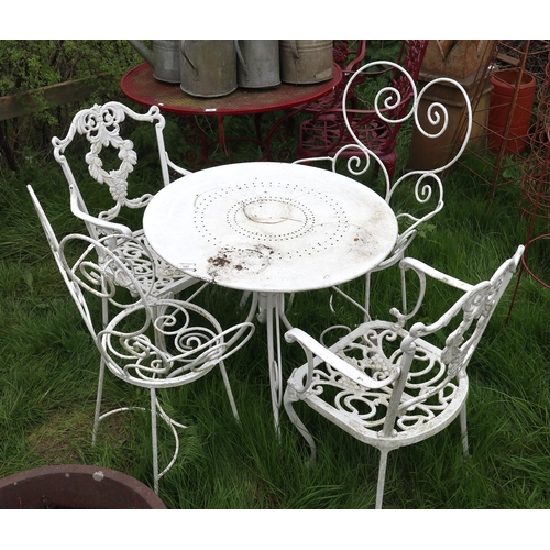 191 - Garden table and 4 chairs