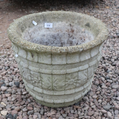 314 - Round stone planter