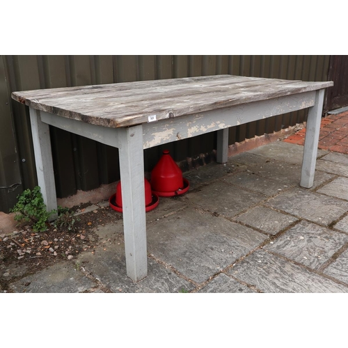 323 - Rustic wooden table