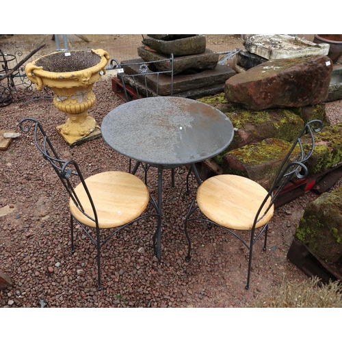 452 - Small bistro table with 3 chairs