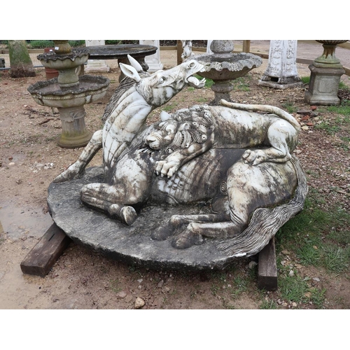 578 - Impressive and large marble statue of a horse being attacked by a lion after Ruggero Bescape - Note:... 