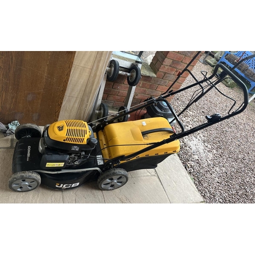 596 - JCB combi 46S self-Propelled Petrol lawn mower with Honda engine (working all of last year then dry ... 