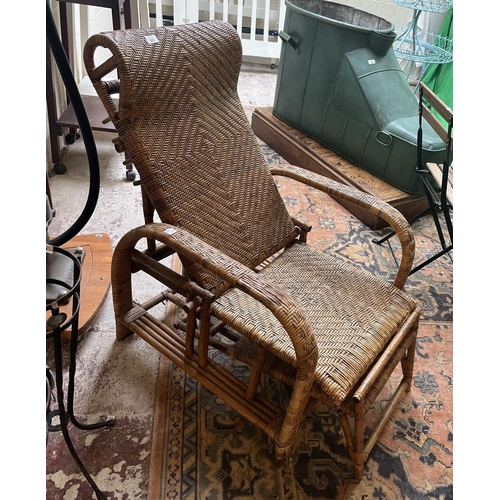 623 - Antique wicker steamer garden / conservatory chair