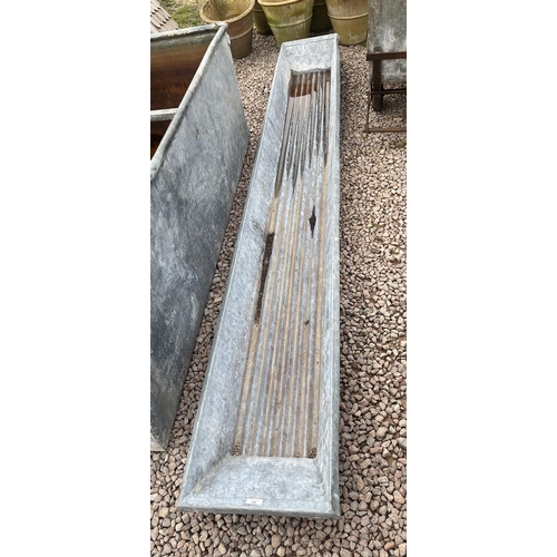 77 - Long galvanised feeder