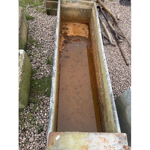 126 - Galvanised trough water feeder