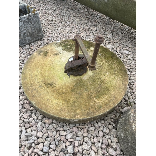 131 - Grinding wheel and mill stone