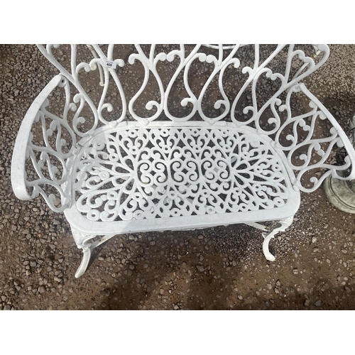 400 - White metal garden bench