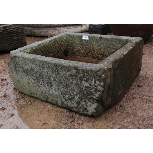 509 - Old square stone trough - Approx size: W: 54cm D: 51cm H: 22cm