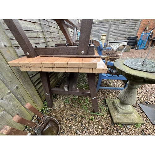 587 - Pair of good quality garden tables