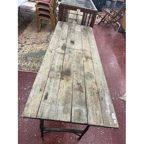 646 - Vintage folding trestle table