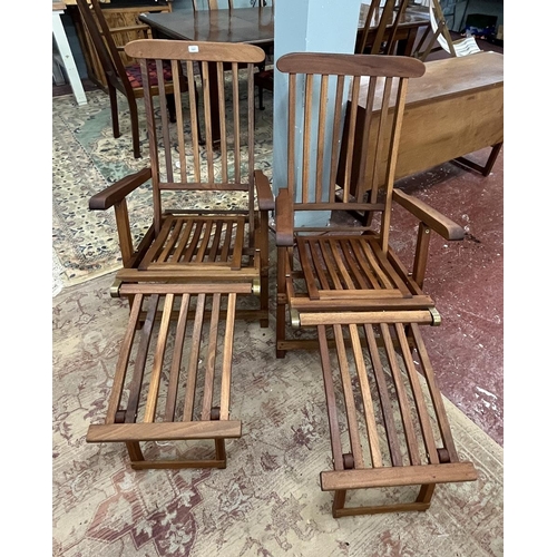 687 - 2 teak steamer chairs