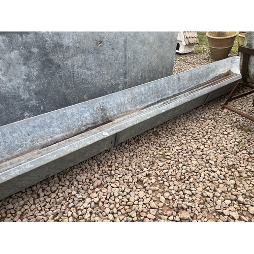 77 - Long galvanised feeder