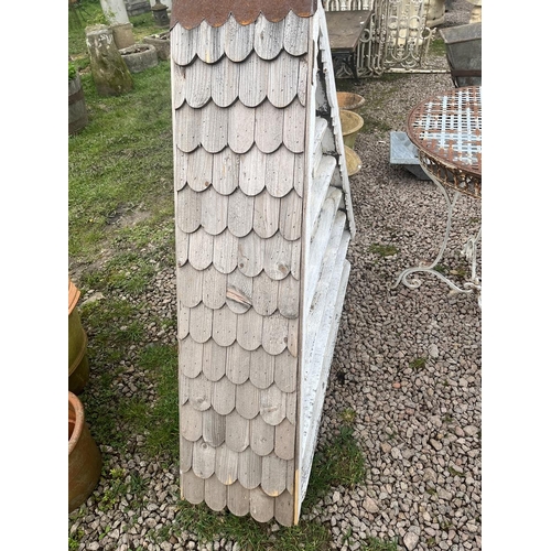 80 - Dovecote - Approx H: 121cm  W: 127cm  D: 31cm