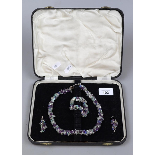 103 - Necklace, bracelet and earring set - Amethyst, pearl etc