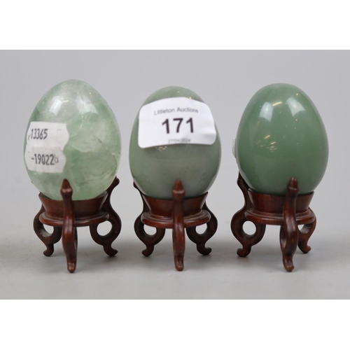 171 - 3 stone eggs on stands - 2 possibly jade