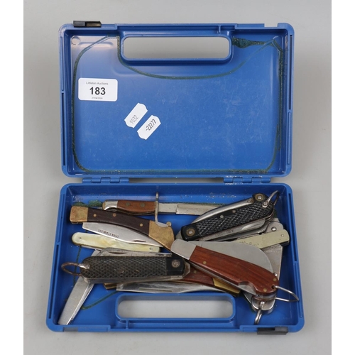 183 - Collection of pen knives to include Lucas example