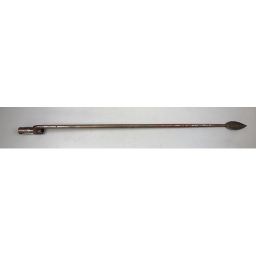 186 - Spear pointed bayonet