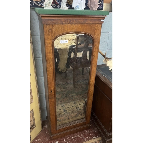 327 - Walnut mirrored cupboard - Approx size: W: 55cm D: 33cm H: 138cm