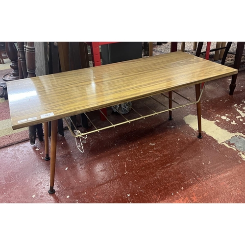 467 - Formica retro coffee table with magazine rack