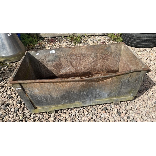 488 - Large metal trough