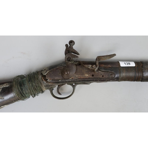 138 - Antique flintlock rifle A/F