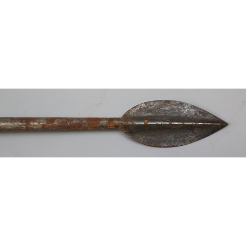 186 - Spear pointed bayonet