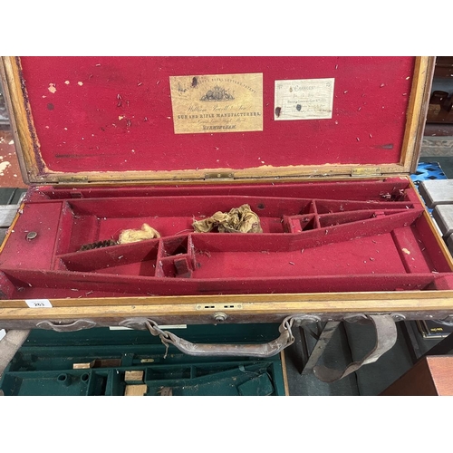 263 - William Powell & Sons gun case