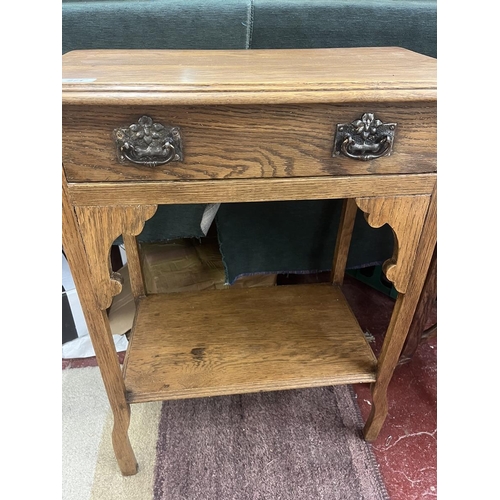 271 - Oak side table with drawer