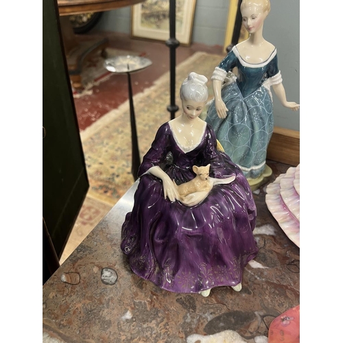 404 - Collection of Royal Doulton figurines