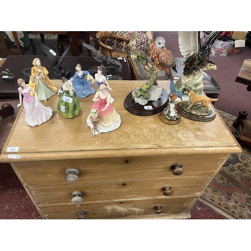 411 - Antique pine chest of 3 drawers - Approx size: W: 95cm D: 52cm H: 85cm