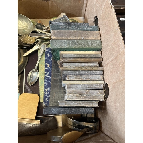 458 - Box of mixed ephemera