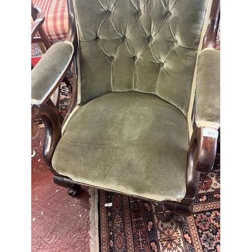 471 - Victorian button back chair