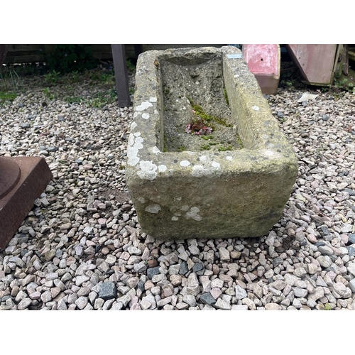 503 - Antique stone trough - Approx size: W: 58cm D: 33cm H: 36cm