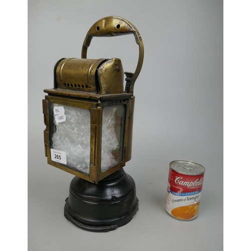 265 - French oil lamp