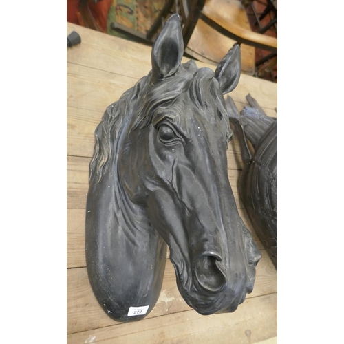 272 - Plaster horses head