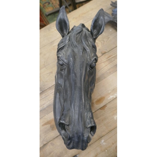 272 - Plaster horses head