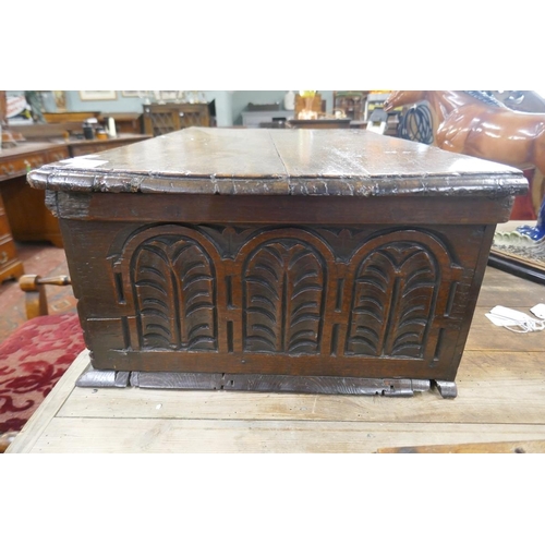 278 - Early carved oak bible box - Approx size: W: 59cm D: 38cm H: 22cm