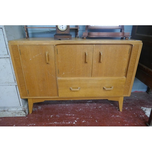 297 - 1950s G Plan sideboard - Approx size: W: 123cm D: 45cm H: 84cm