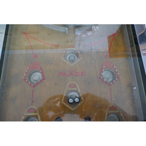 299 - Vintage table top penny arcade pinball machine - The Maze