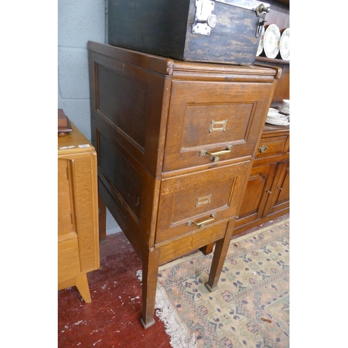 300 - Edwardian oak filing cabinet - Approx size: W: 47cm D: 71cm H: 116cm