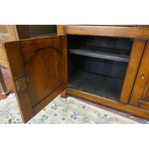 301 - Good quality oak Welsh dresser - Approx size: W: 165cm D: 47cm H: 205cm