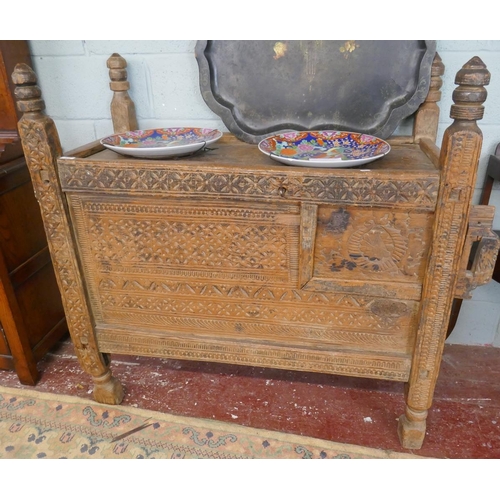 306 - Carved antique Indian dowry chest - Approx size: W: 125cm D: 53cm H: 116cm