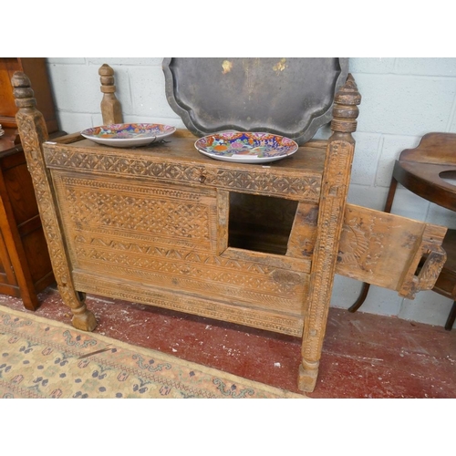 306 - Carved antique Indian dowry chest - Approx size: W: 125cm D: 53cm H: 116cm