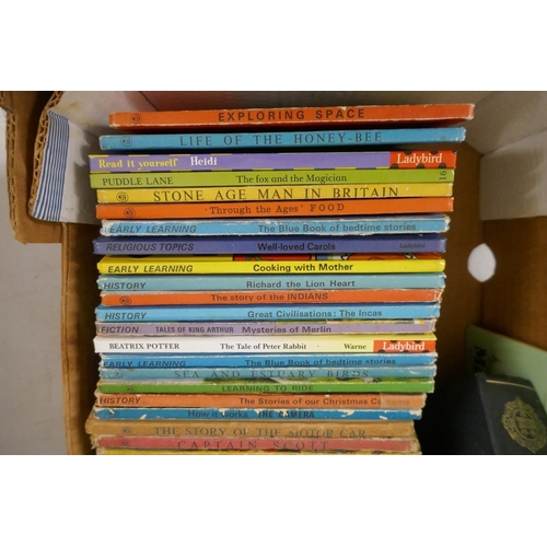 323 - Collection of Ladybird books