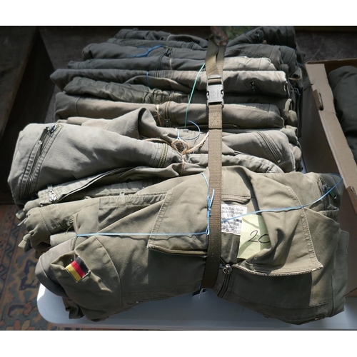 425 - 20 Tank crew suits - German Bundeswehr 1980s/90s with integral rescue harness and internal holster