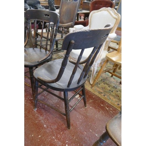 453 - 4 country kitchen chairs