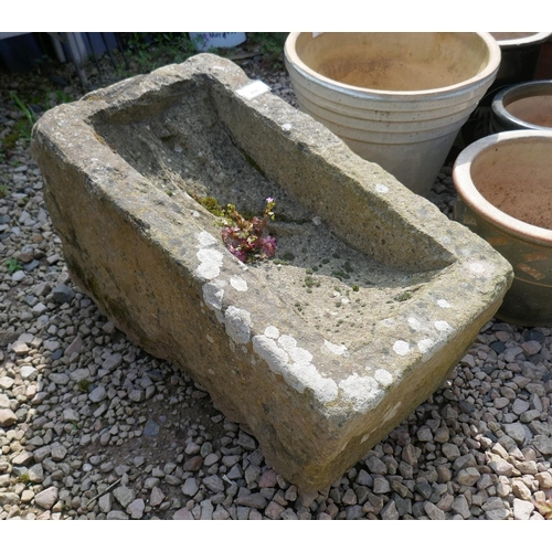 498 - Antique stone trough - Approx size: W: 58cm D: 33cm H: 36cm