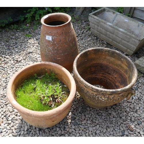 500 - 3 aged terracotta pots